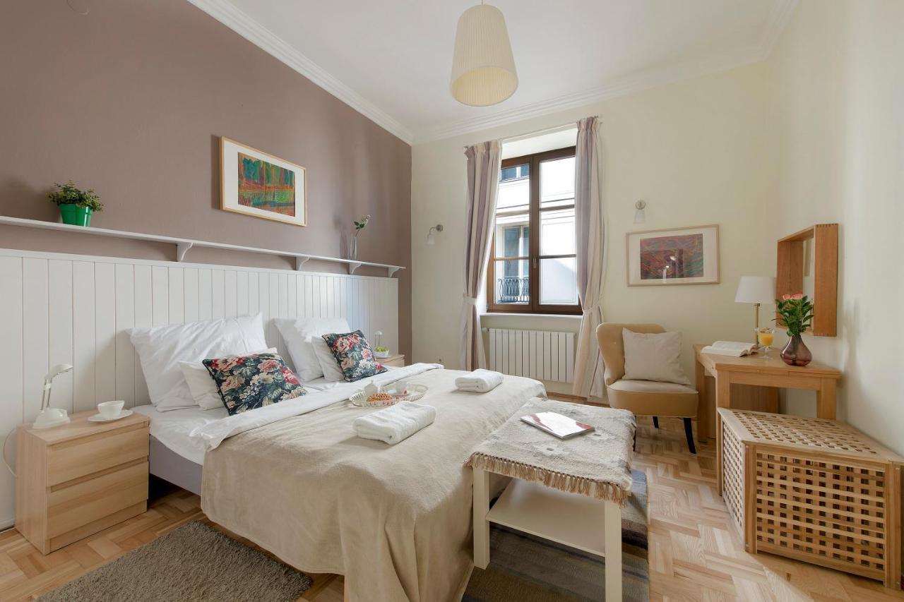 Two Bedroom Apartment For 6 People Warsawa Bagian luar foto