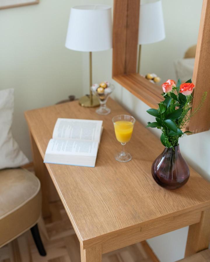 Two Bedroom Apartment For 6 People Warsawa Bagian luar foto