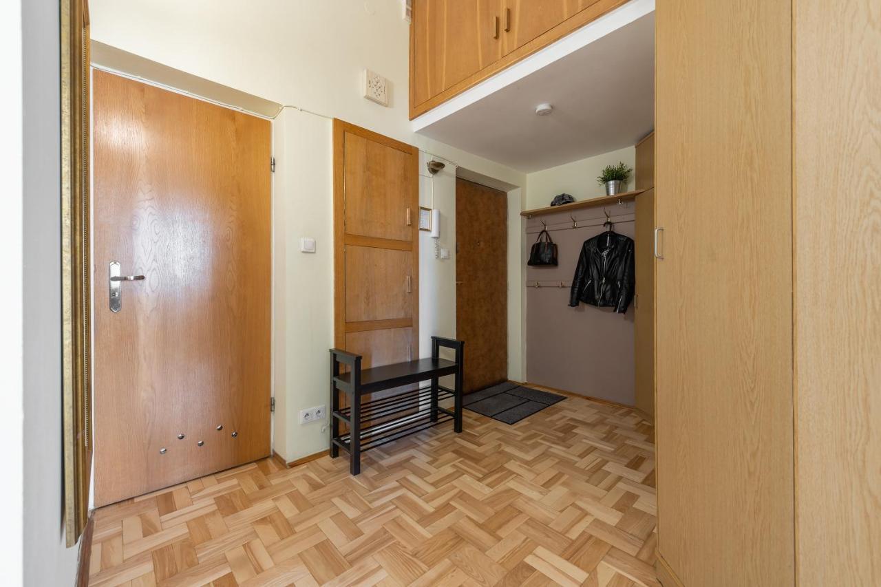 Two Bedroom Apartment For 6 People Warsawa Bagian luar foto